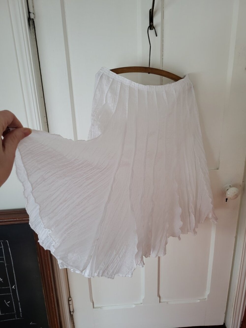 GUESS White Lightweight spring summer Skirt Midi - Picture 8 of 13